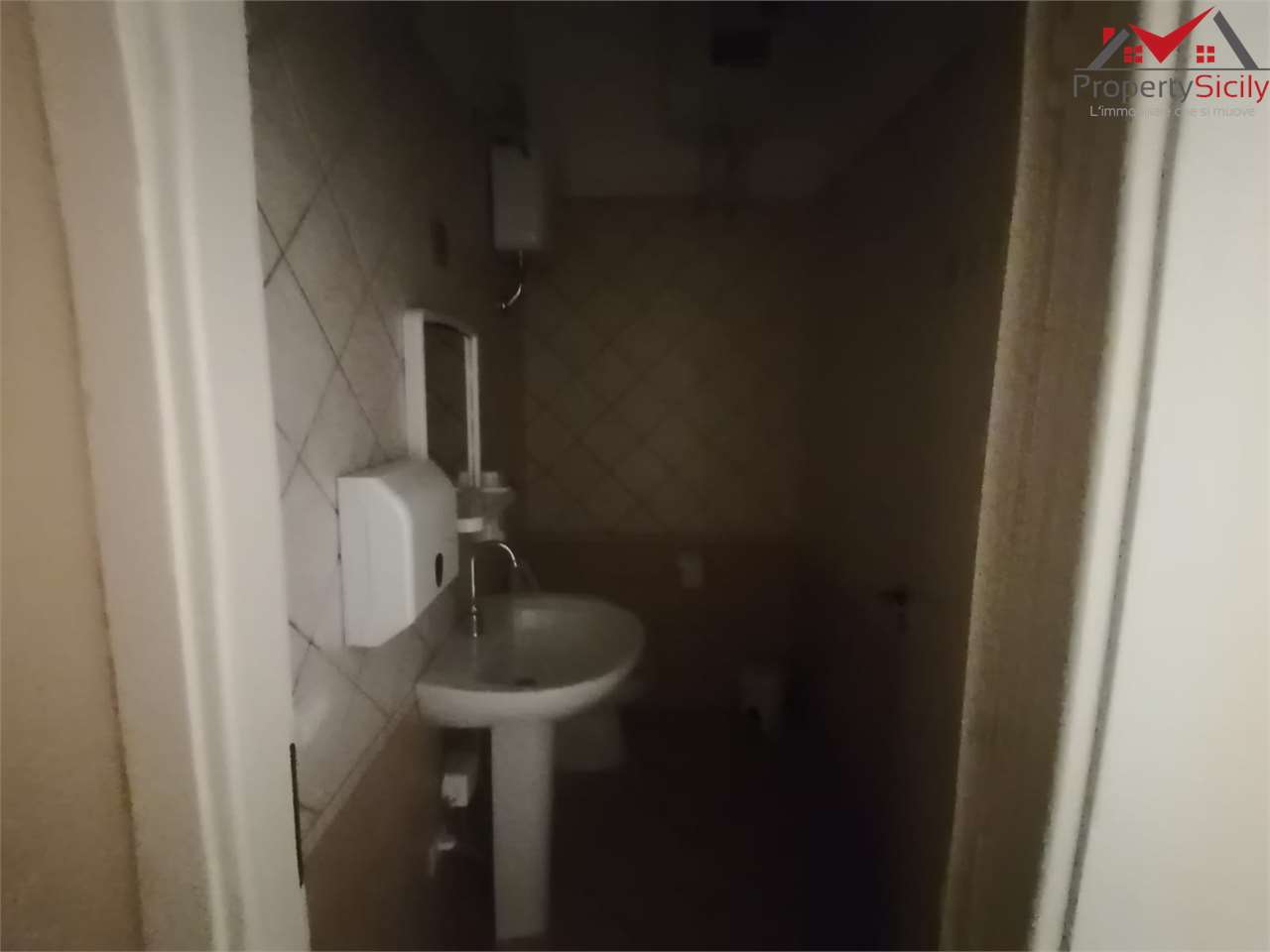 immagine annuncio 11 di 12