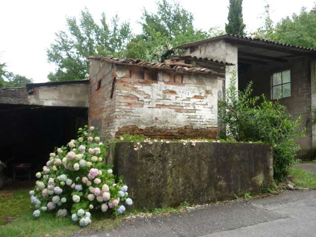 Casa indipendente in vendita a Massa Macinaia, Capannori (LU)