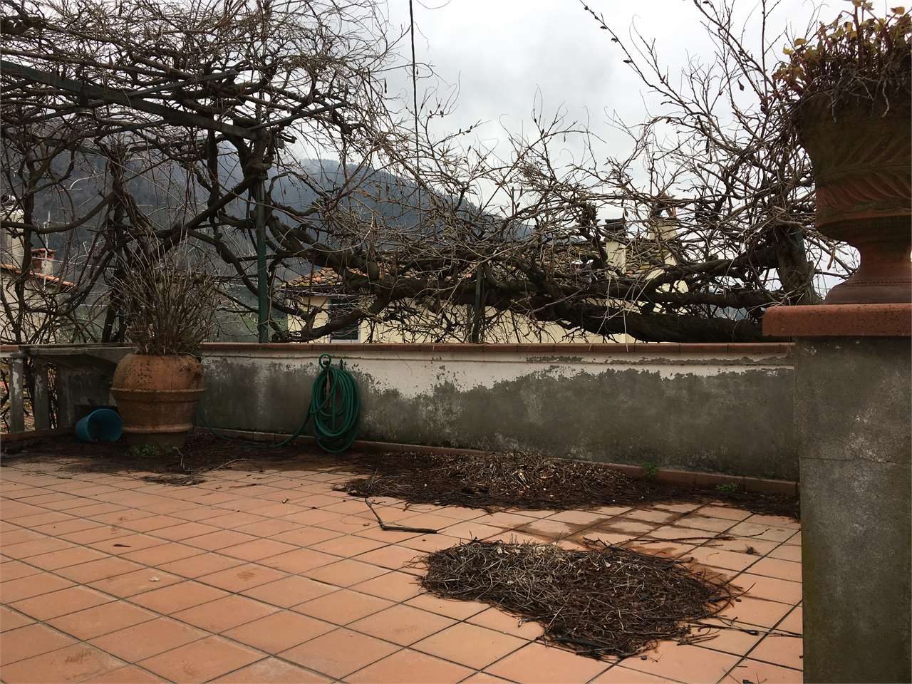 Porzione di casa in vendita a Matraia, Capannori (LU)