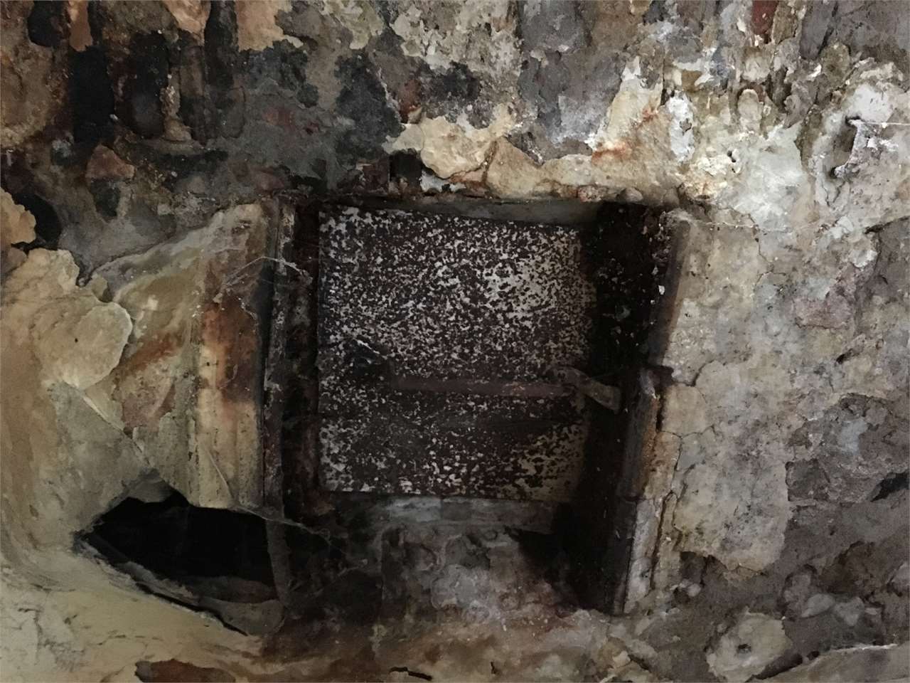 Porzione di casa in vendita a Matraia, Capannori (LU)