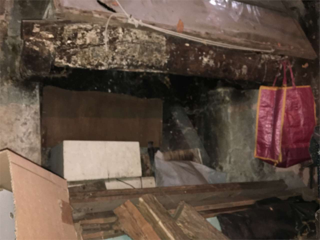 Porzione di casa in vendita a Matraia, Capannori (LU)