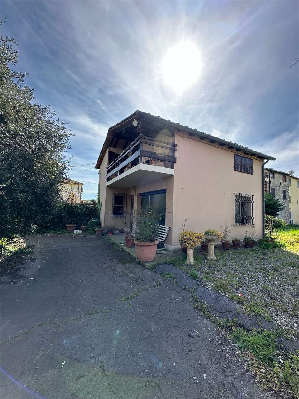 Porzione di casa in vendita a Carraia, Capannori (LU)