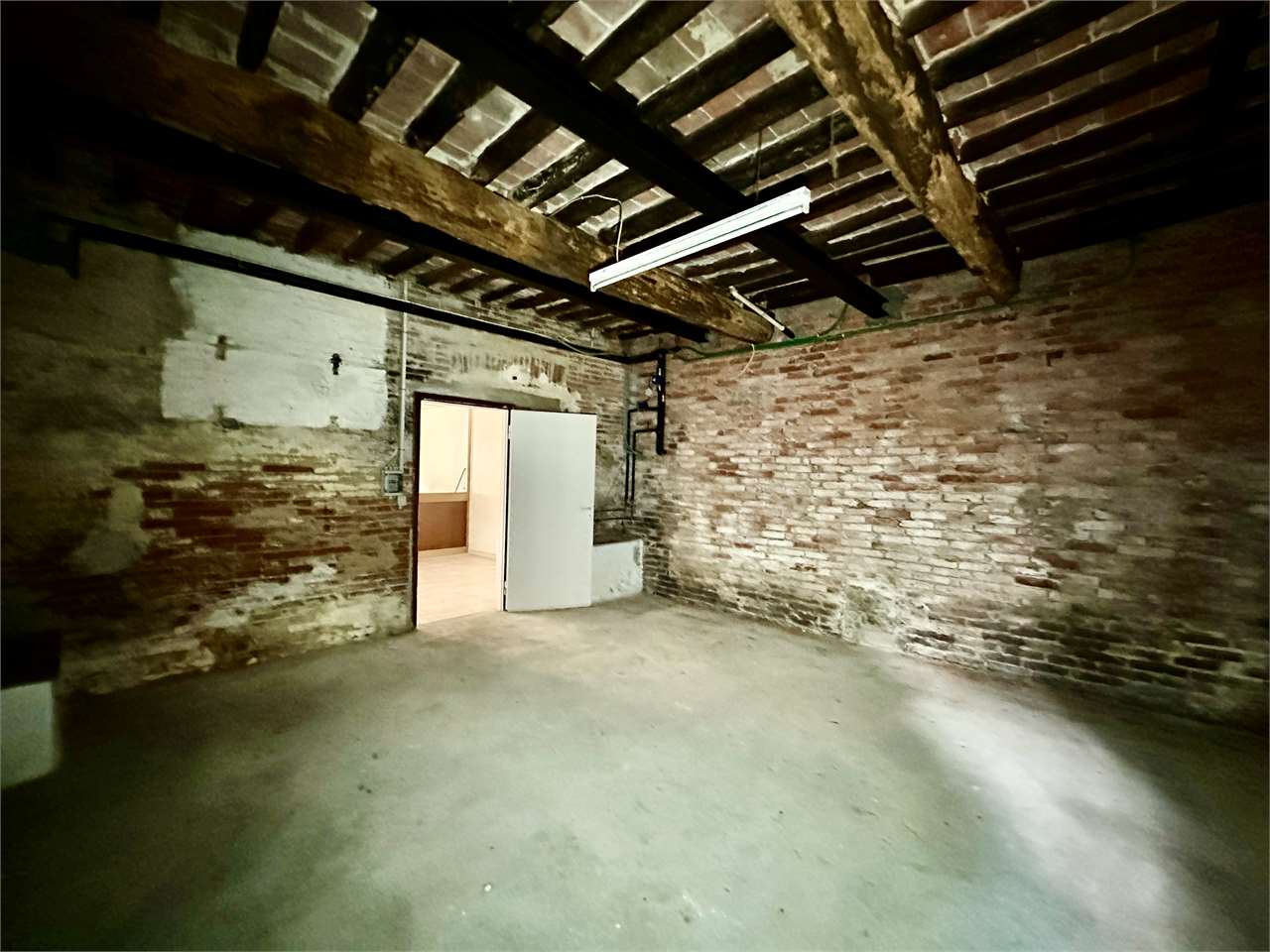 Porzione di casa in vendita a Porcari (LU)