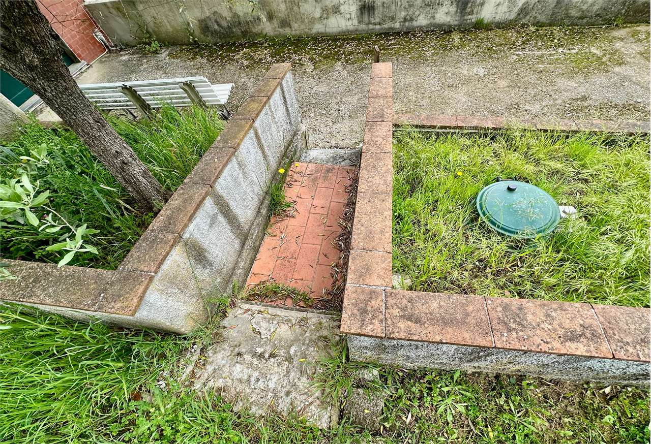Porzione di casa in vendita a Porcari (LU)
