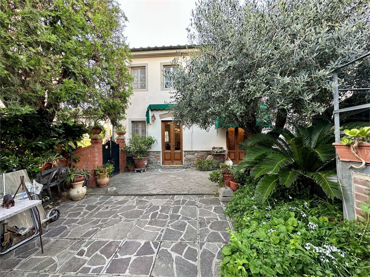 Casa indipendente in vendita a Porcari (LU)