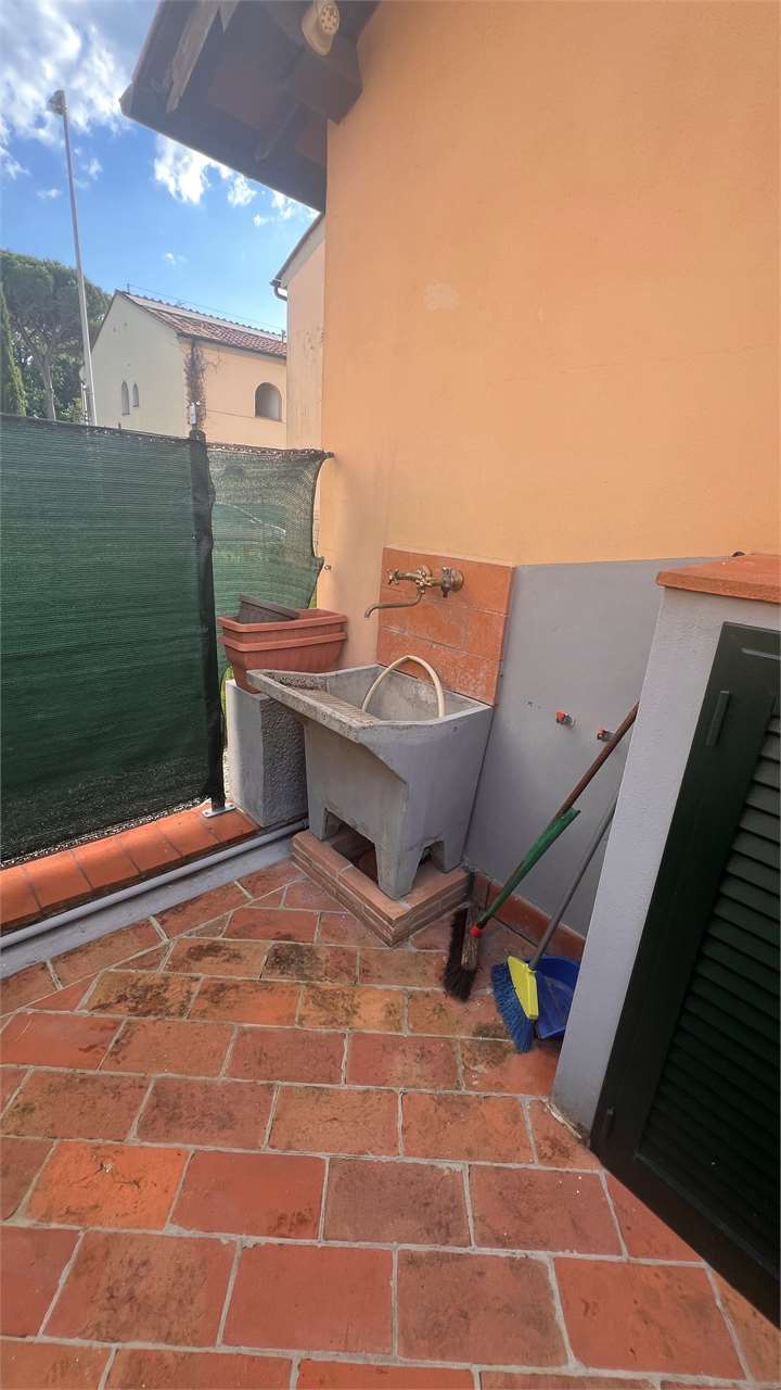 Porzione di casa in vendita a Lammari, Capannori (LU)