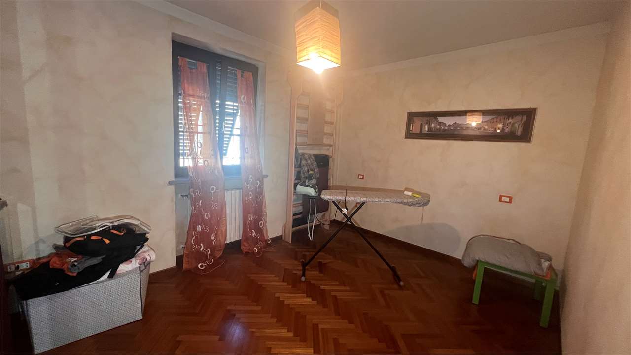 Porzione di casa in vendita a Lammari, Capannori (LU)