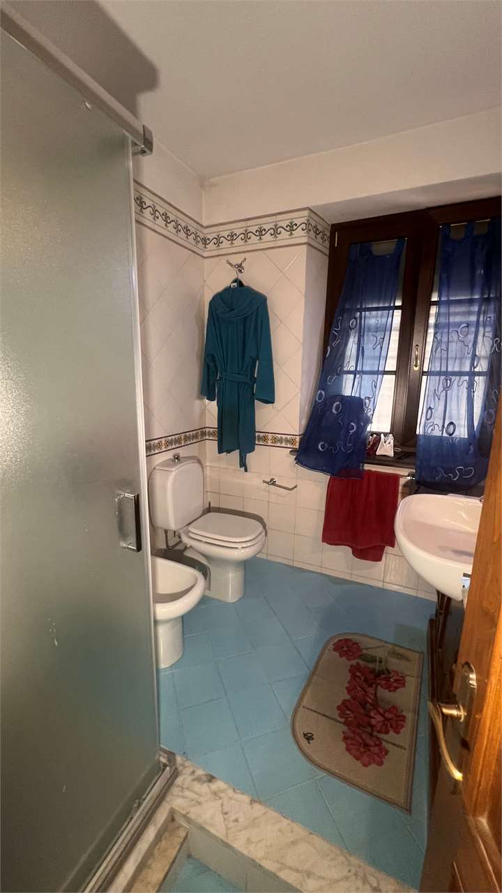 Porzione di casa in vendita a Lammari, Capannori (LU)