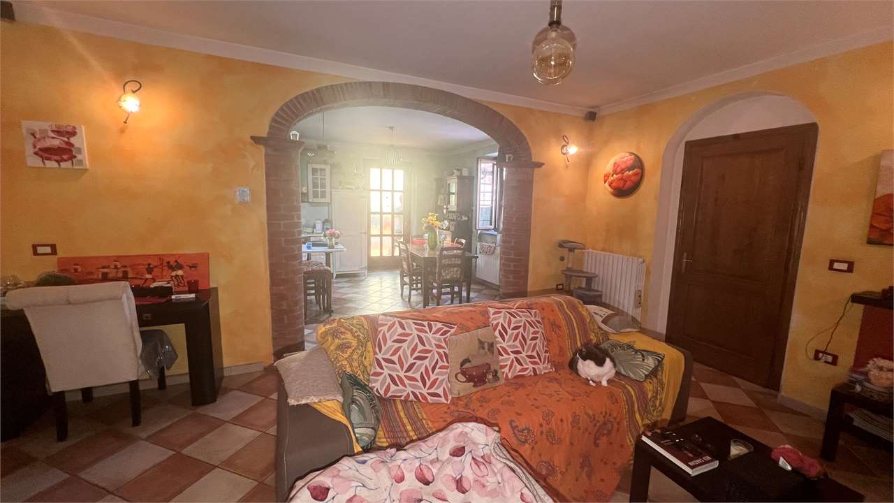 Porzione di casa in vendita a Lammari, Capannori (LU)