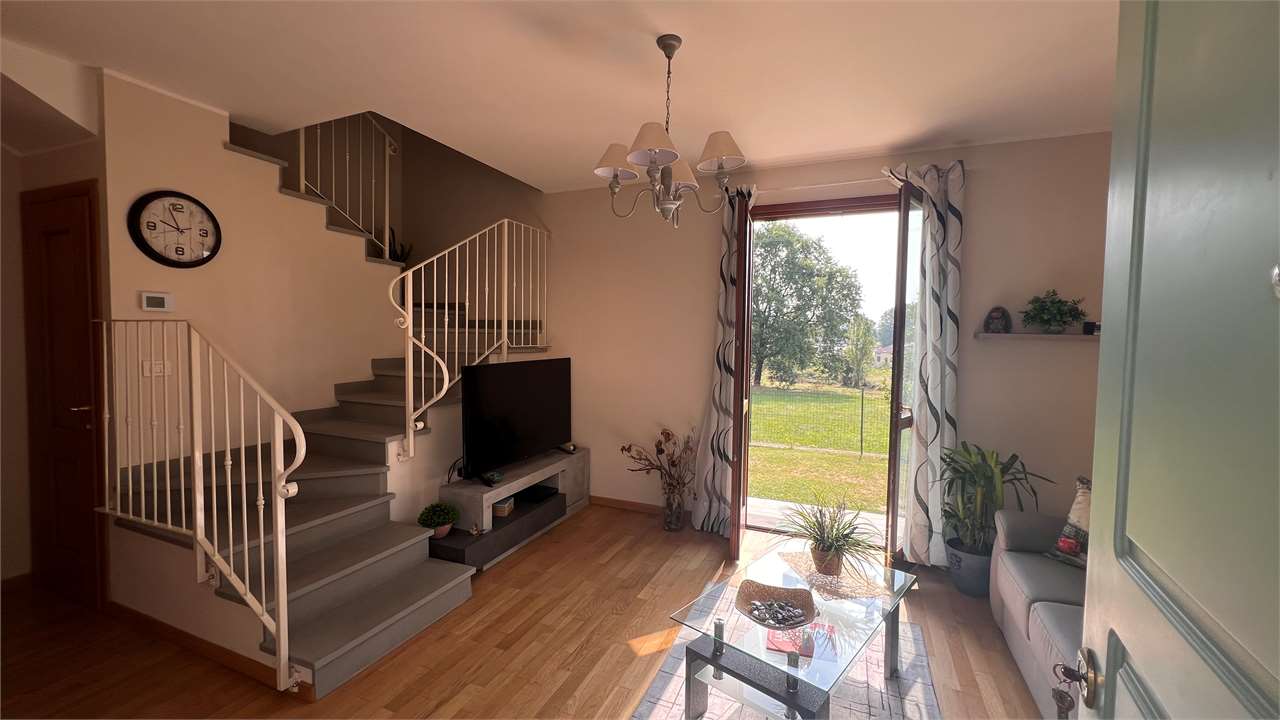 Villa in Vendita