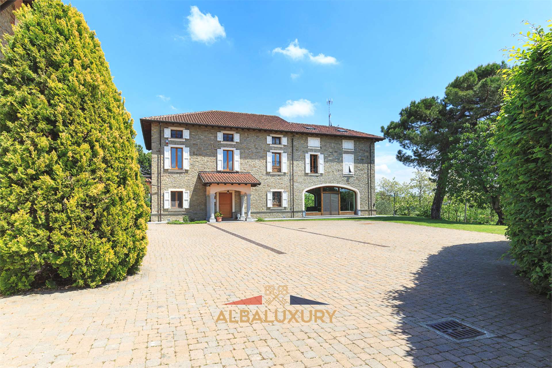 property_image