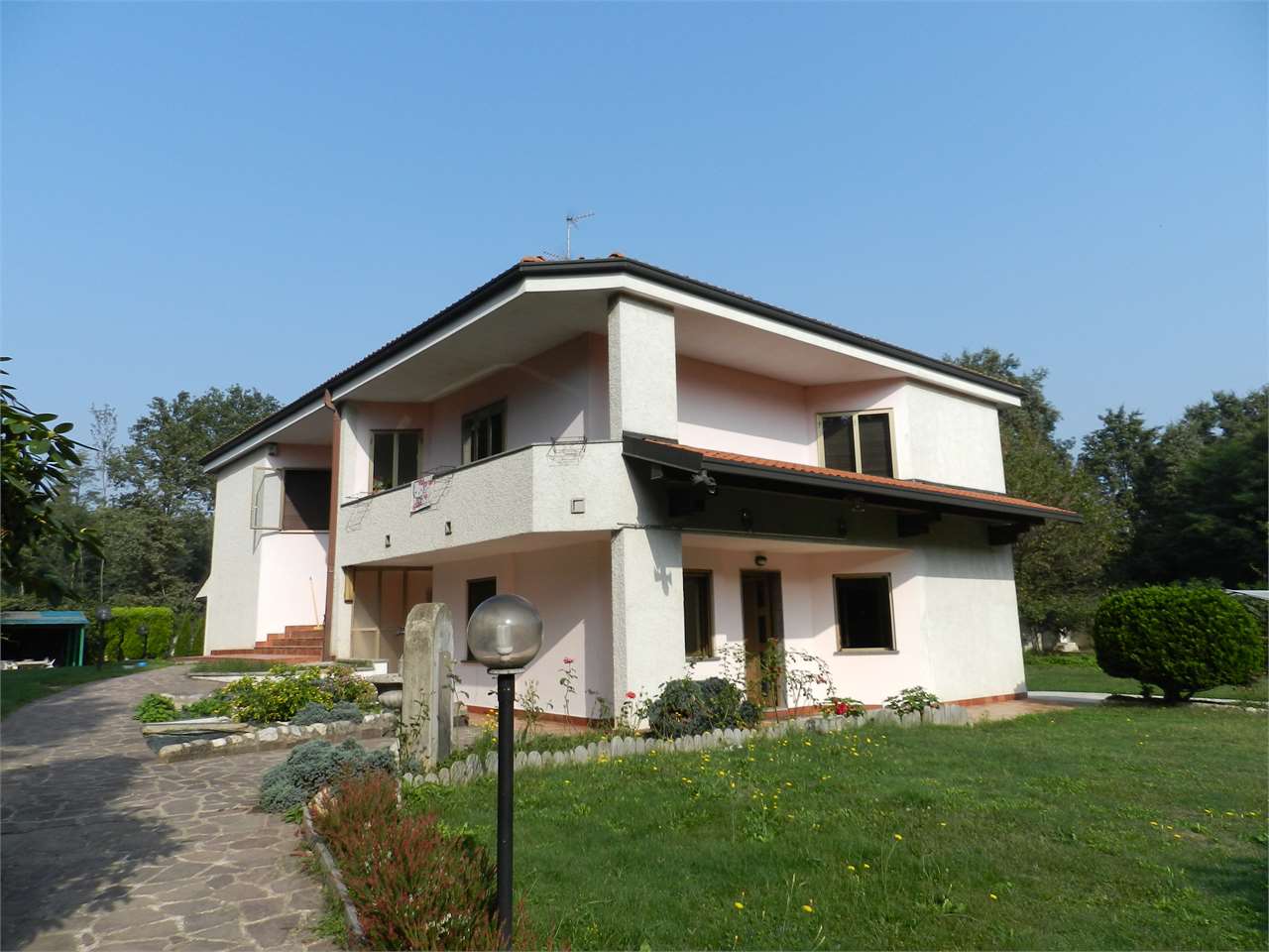 Vendita Villa unifamiliare Casa/Villa Lomazzo via Fametta 3 480946