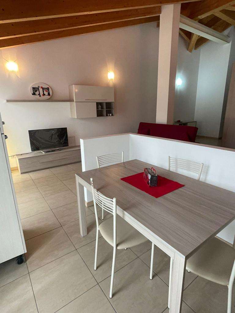 Loft/Open space in vendita a Travedona-monate (VA)