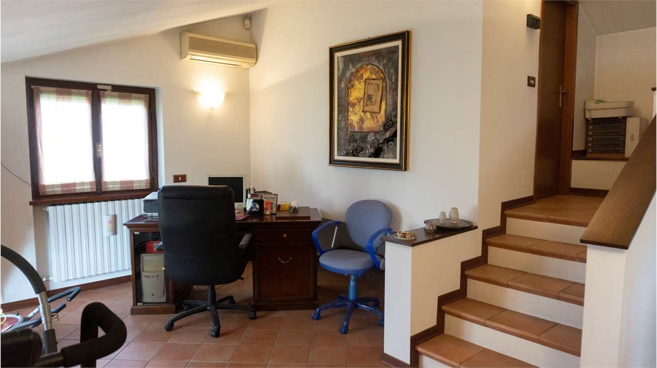 Villa in vendita a Vedano Olona (VA)