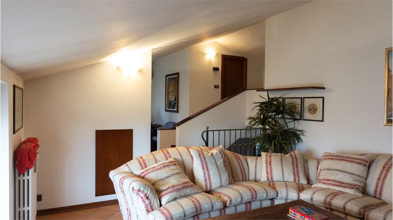 Villa in vendita a Vedano Olona (VA)