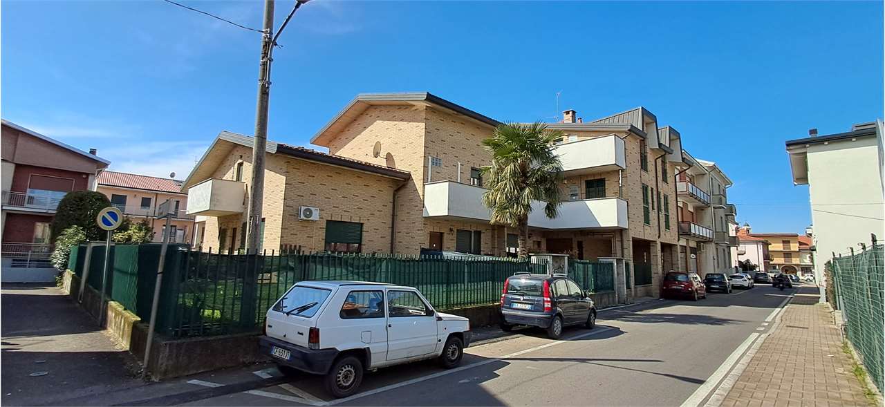 Appartamento in vendita a Gerenzano (VA)