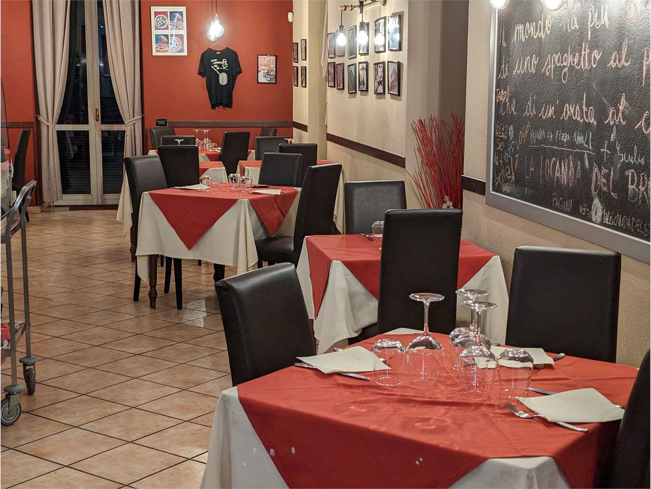 Negozio in affitto a Malnate (VA)