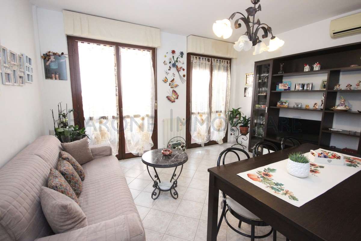 Appartamento in vendita a Turano, Massa (MS)