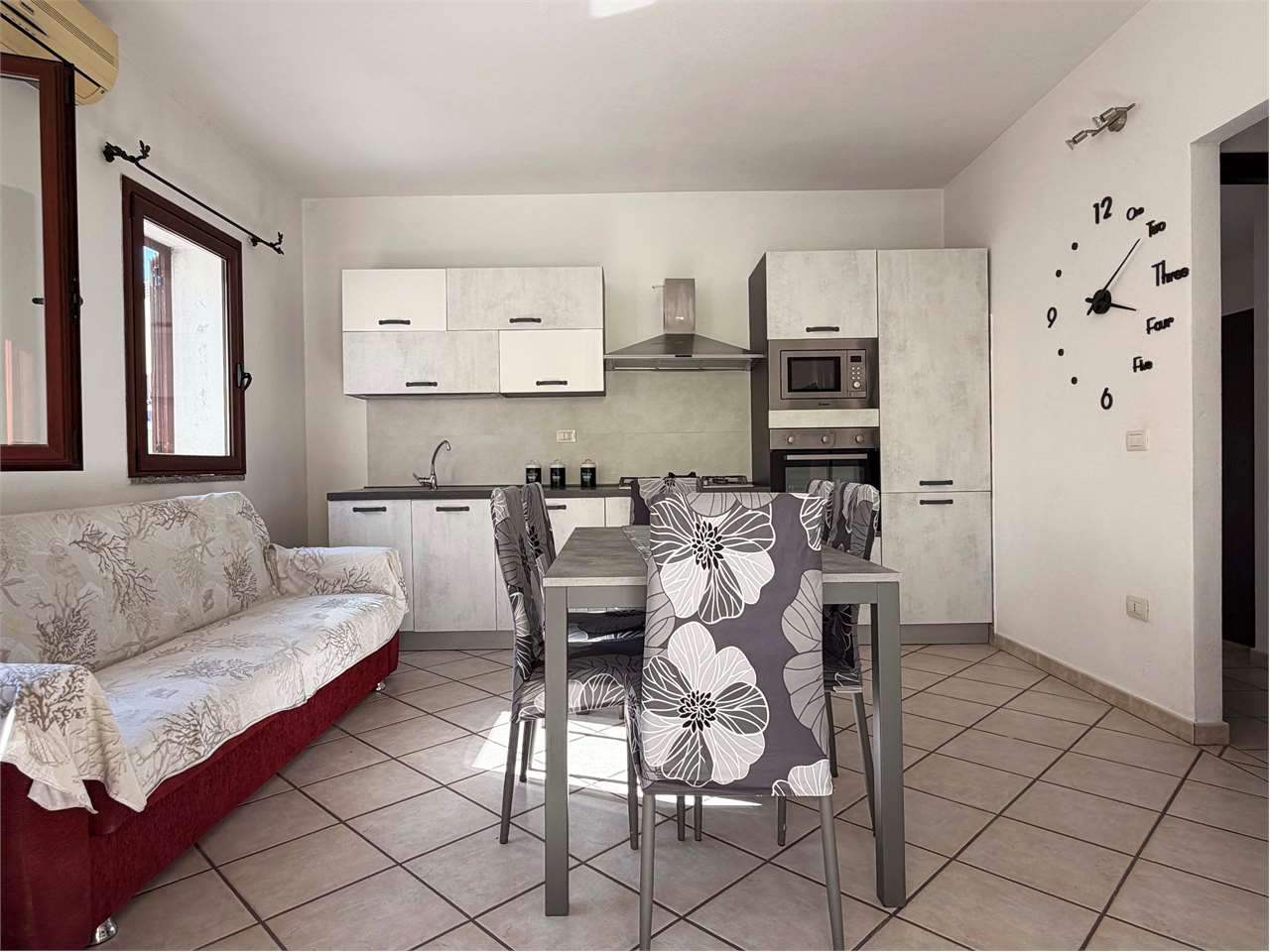 Torpè Vendita 4 o più locali