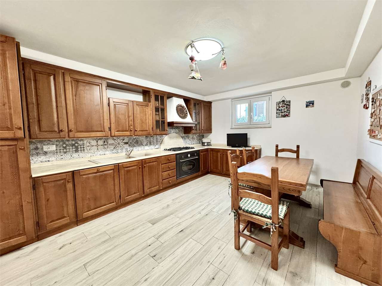 QUARRATA - ESCLUSIVA ARCHIST