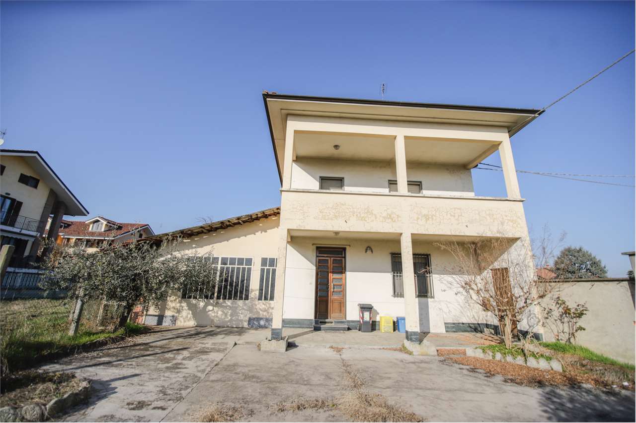 Rustico in vendita a Volpiano (TO)