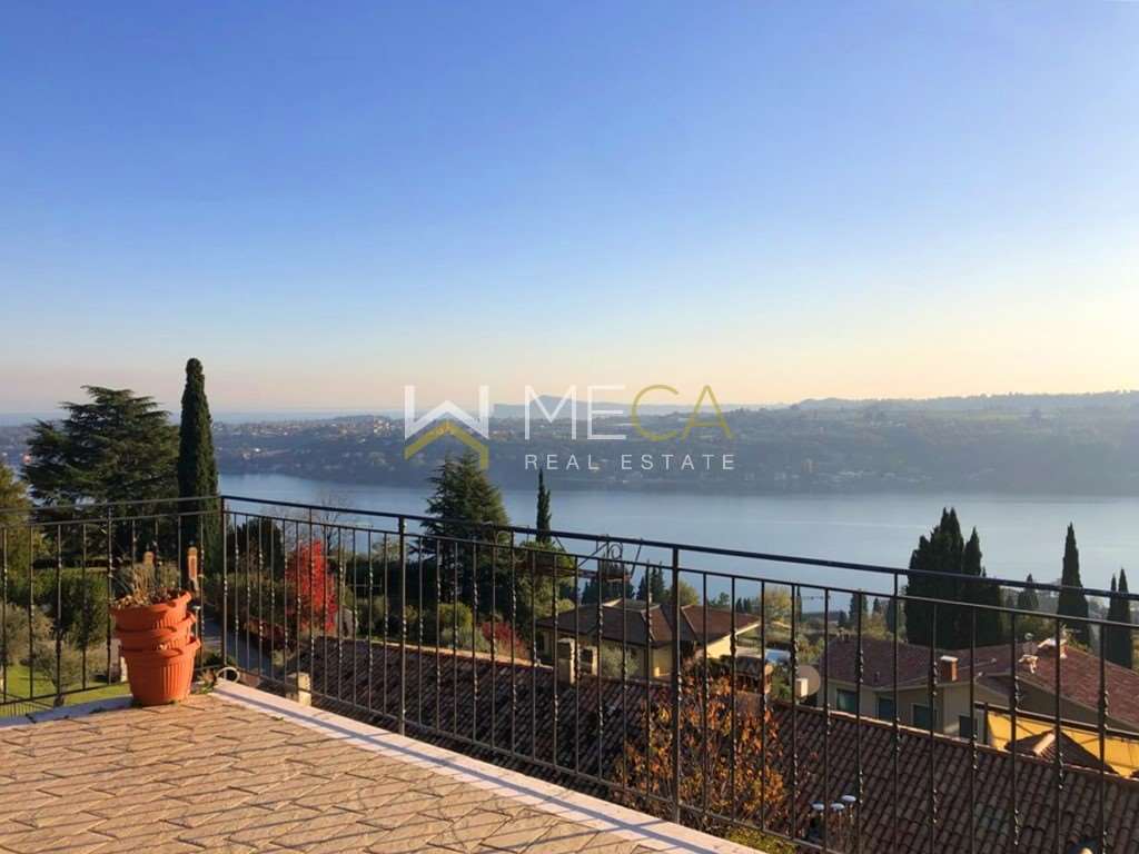 Villa in vendita a Salò (BS)