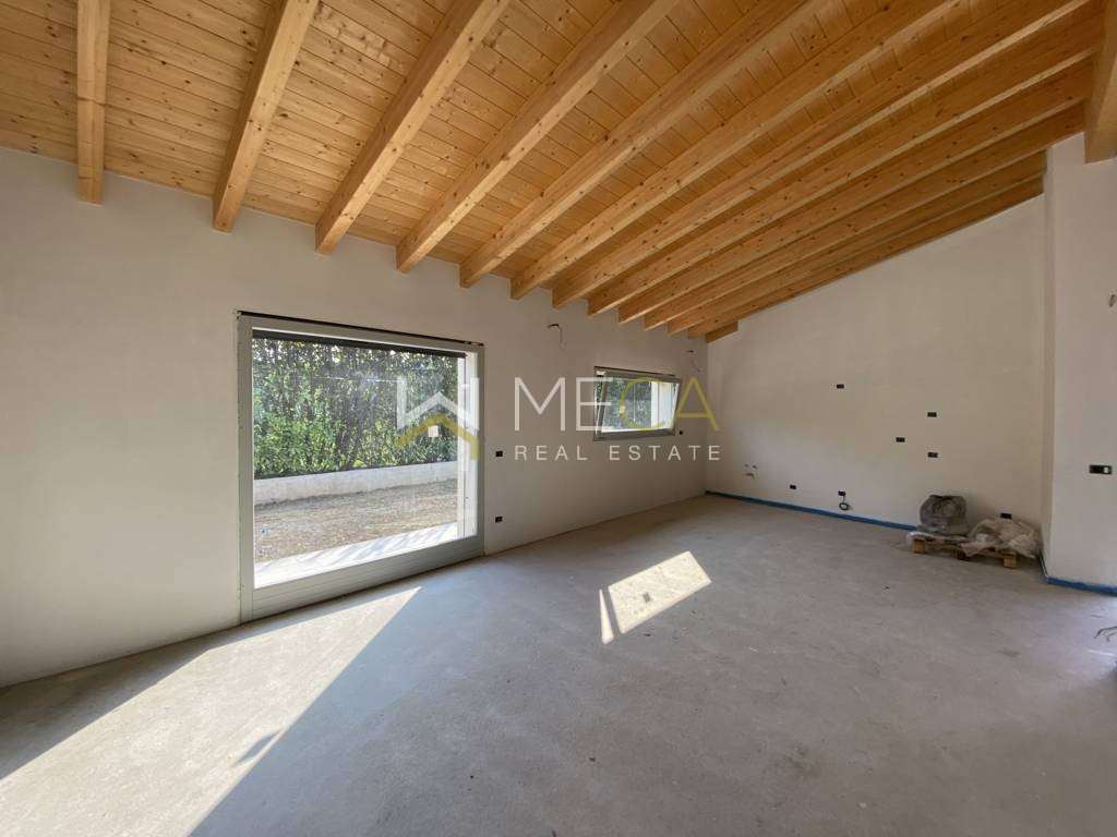 Villa in vendita a Manerba Del Garda (BS)