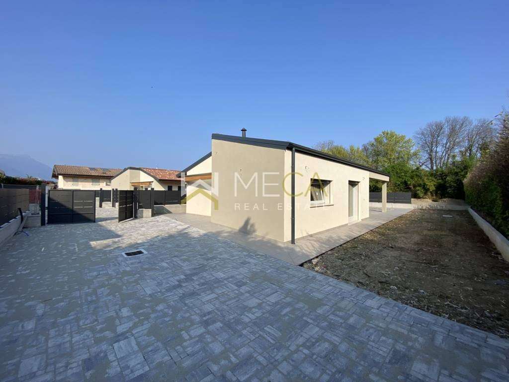 Villa in vendita a Manerba Del Garda (BS)