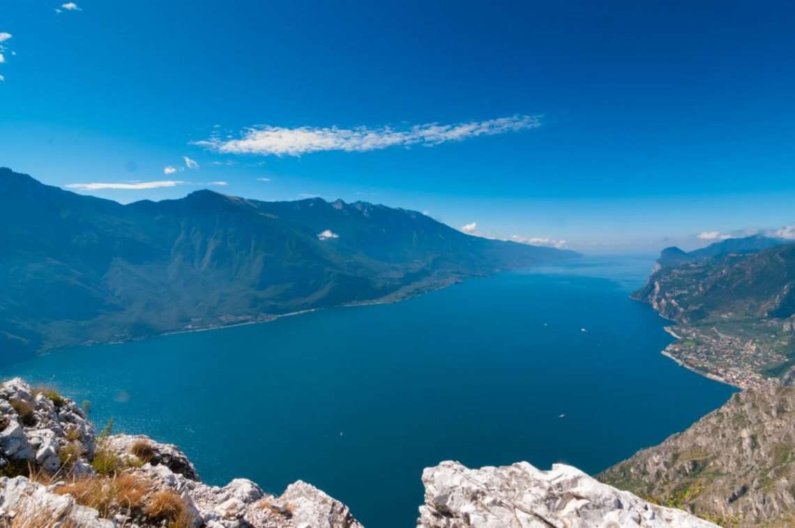 Villa in vendita a Manerba Del Garda (BS)