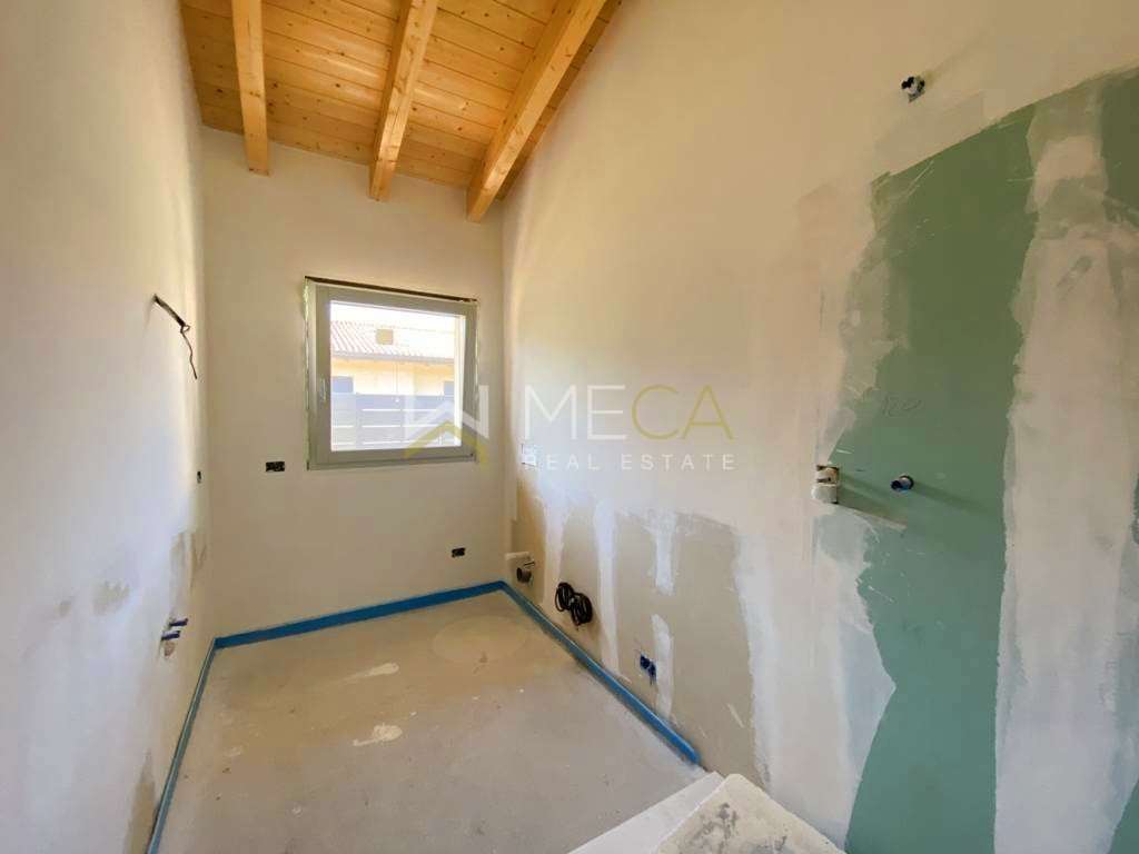 Villa in vendita a Manerba Del Garda (BS)