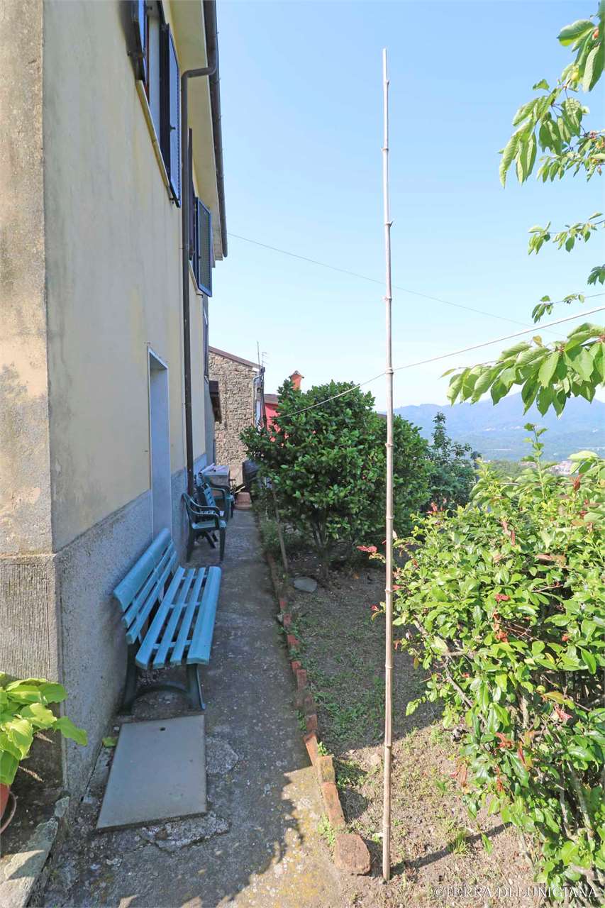 Casa indipendente in vendita a Pontremoli (MS)