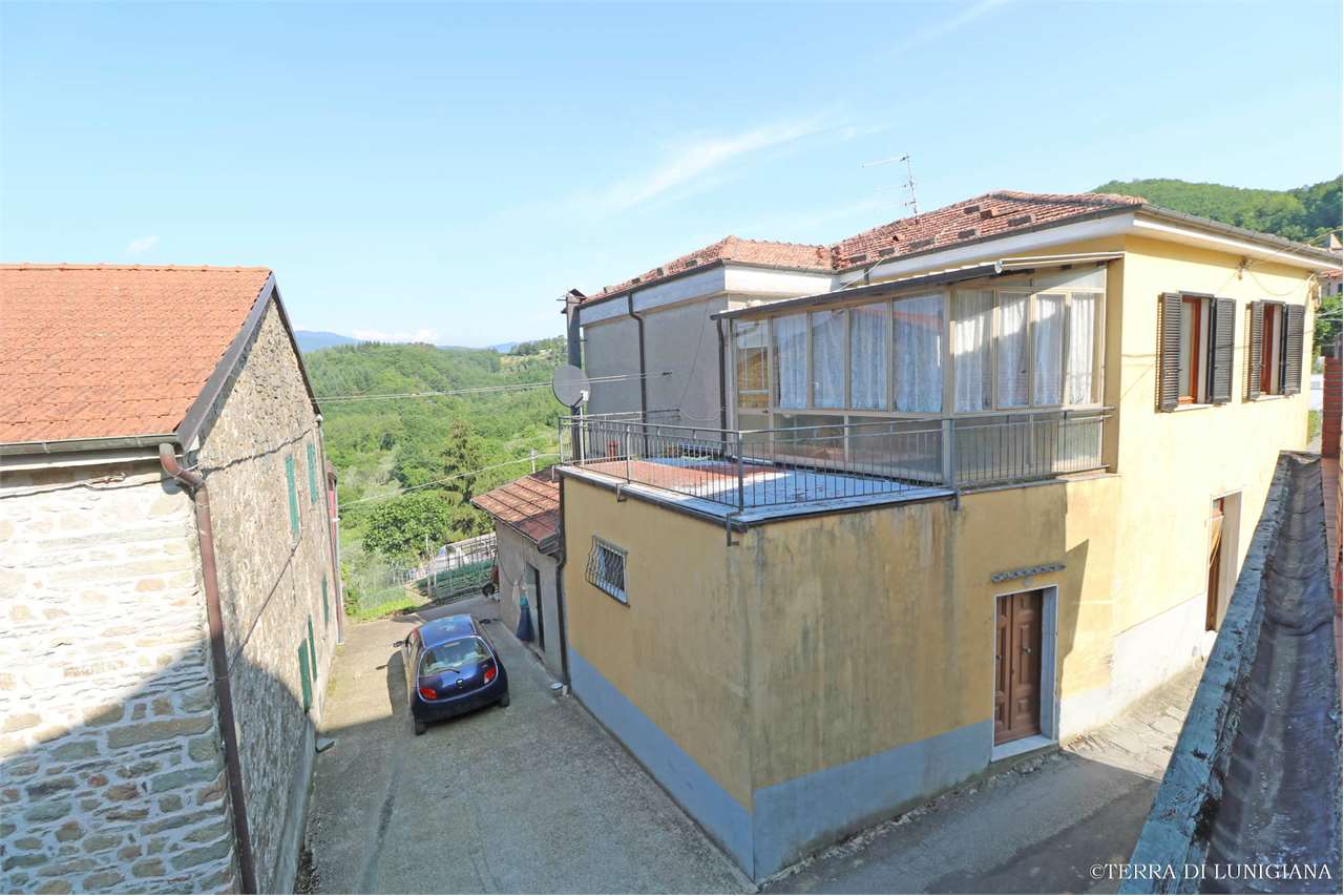 Casa indipendente in vendita a Pontremoli (MS)