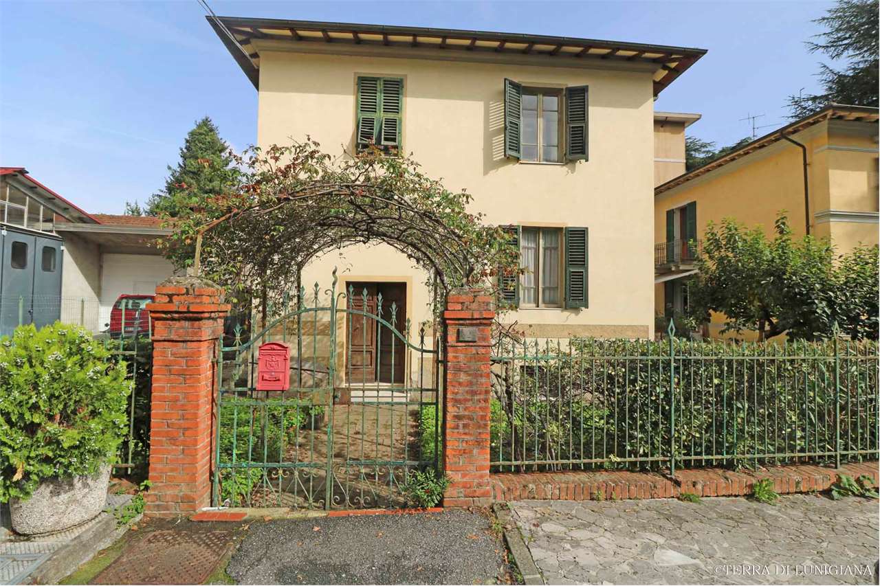 Casa indipendente in vendita a Pontremoli (MS)