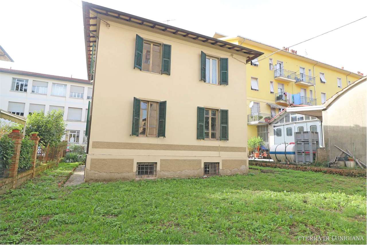 Casa indipendente in vendita a Pontremoli (MS)