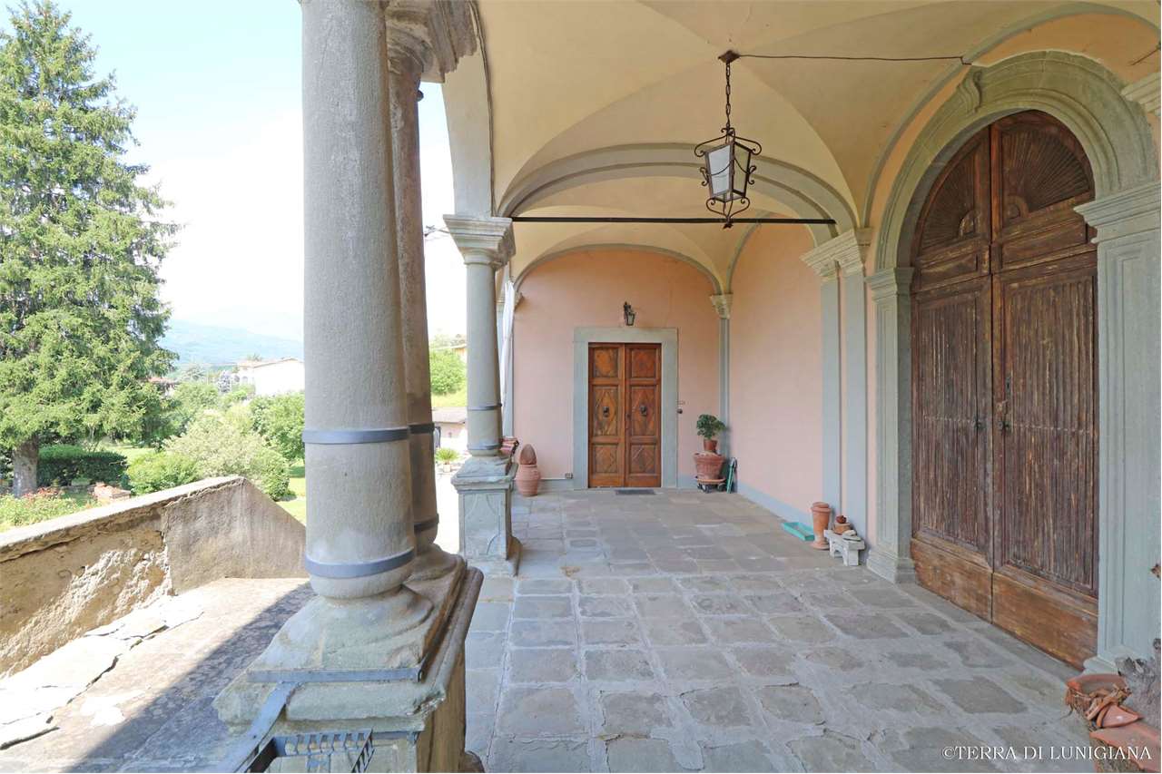 Villa in vendita a Filattiera (MS)