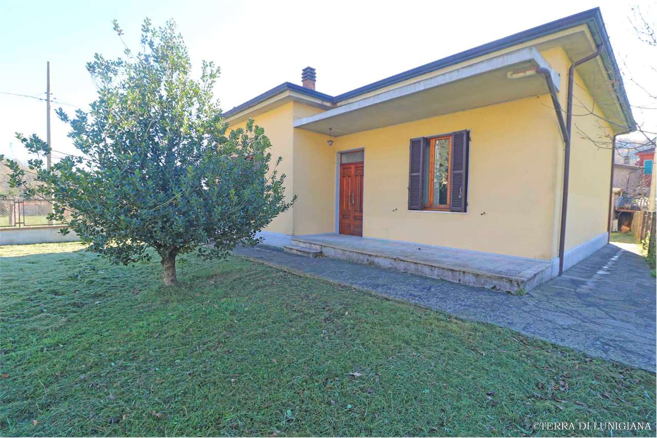 Casa indipendente in vendita a Pontremoli (MS)