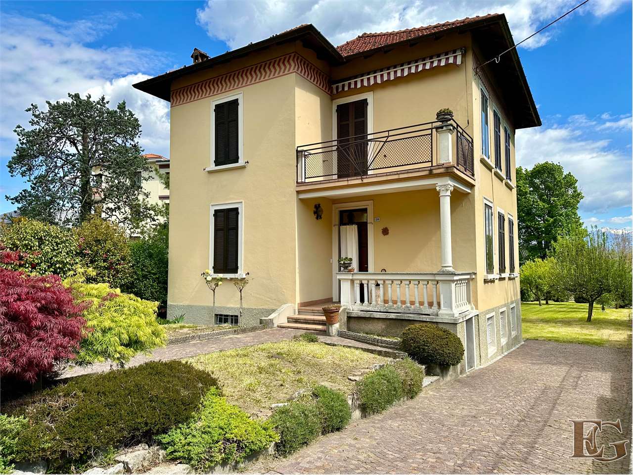 Affitto Villa unifamiliare Casa/Villa Lavena Ponte Tresa via Marconi  489010