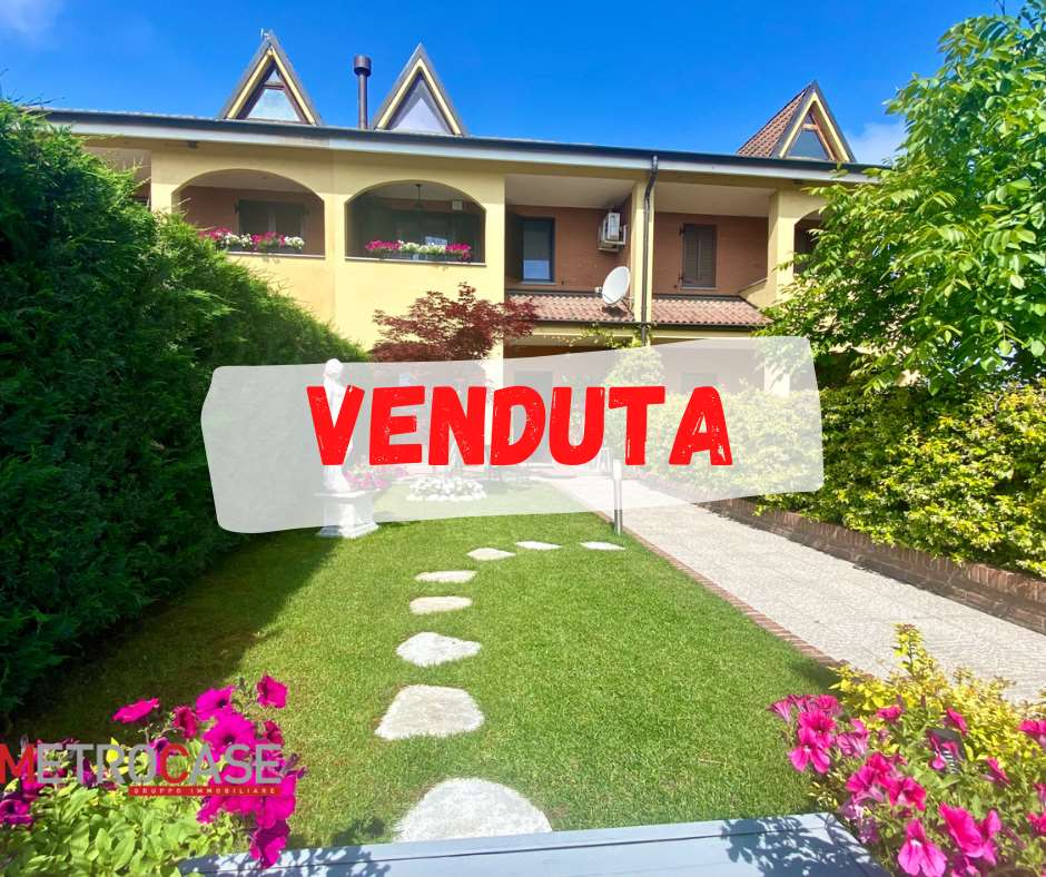 Vendita Villetta a schiera Casa/Villa Valfenera Via Luigi Einaudi 51 425656