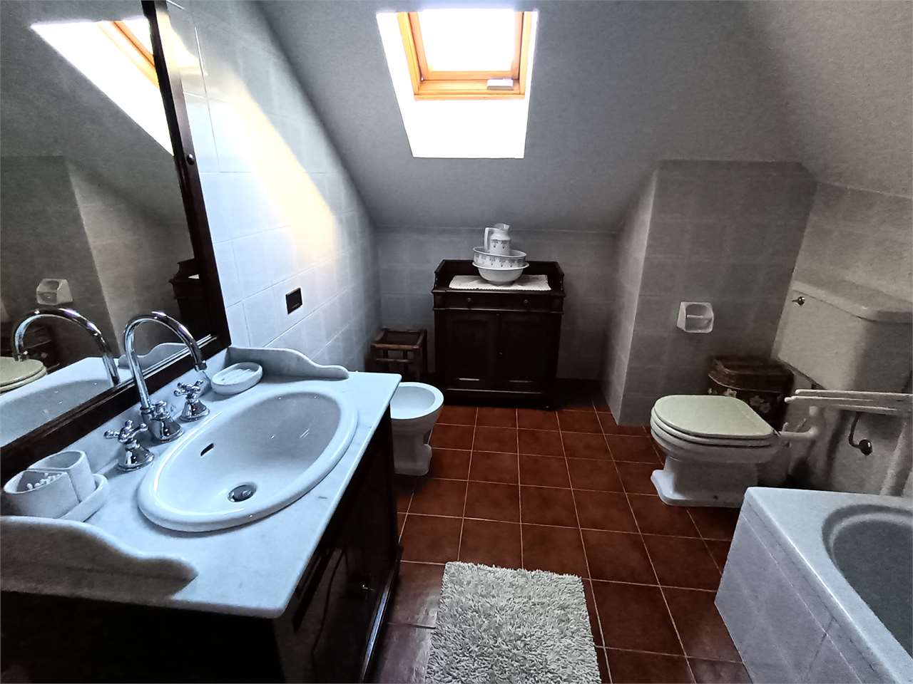 Villa in vendita a Valenza (AL)
