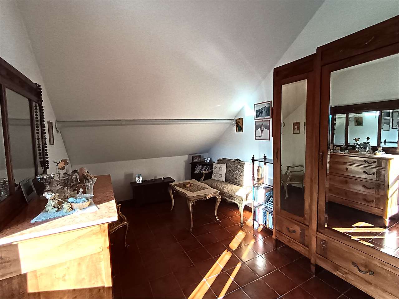 Villa in vendita a Valenza (AL)