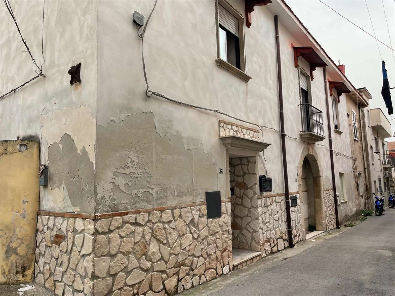 Casa indipendente in vendita a Mondragone (CE)