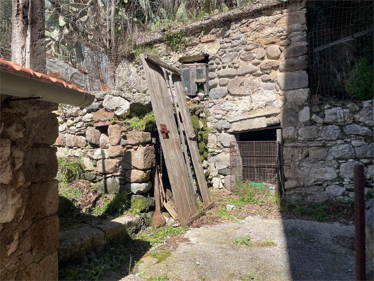 Casa indipendente in vendita a Marzanello, Vairano Patenora (CE)