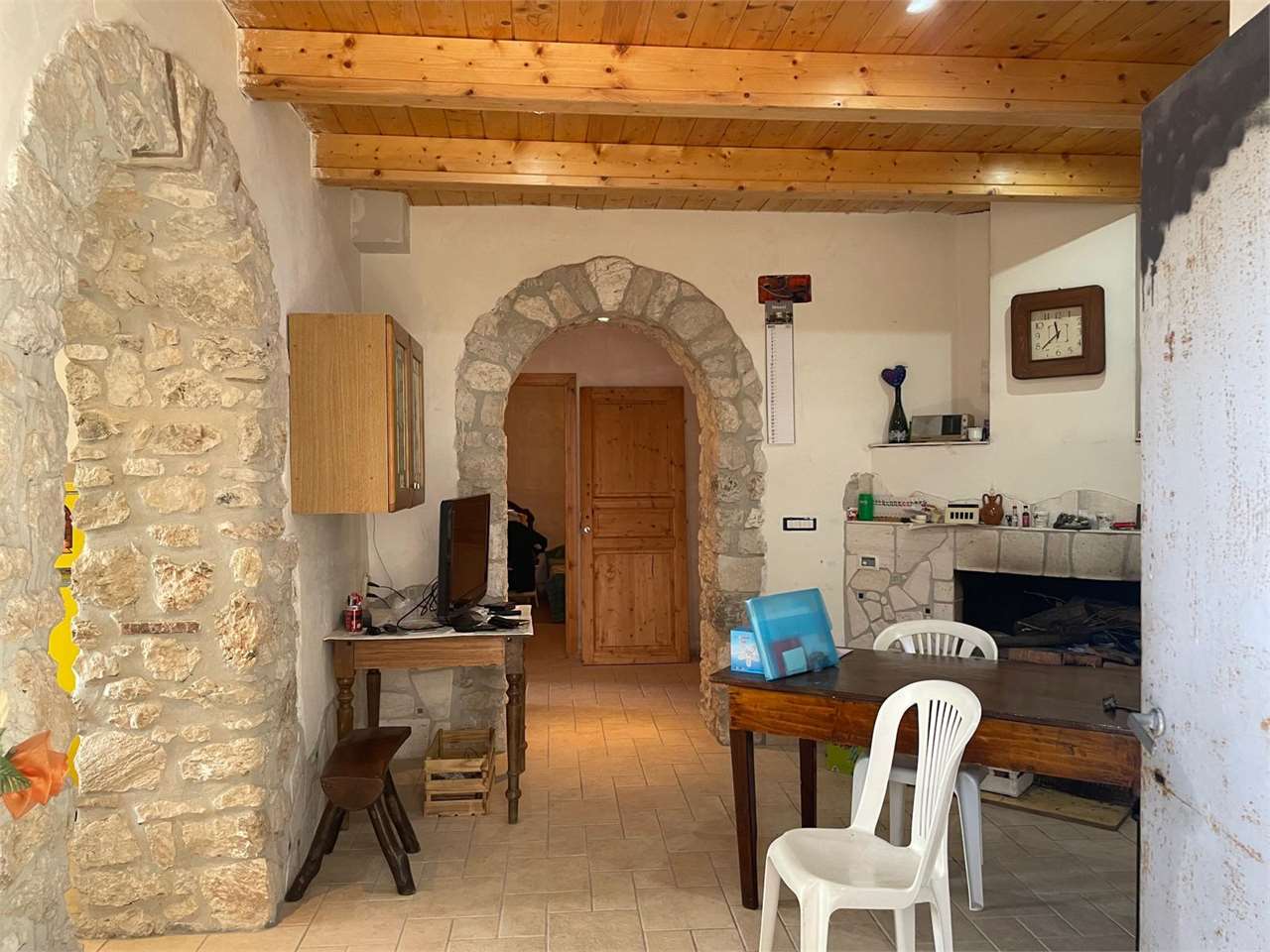 Casa indipendente in vendita a Marzanello, Vairano Patenora (CE)
