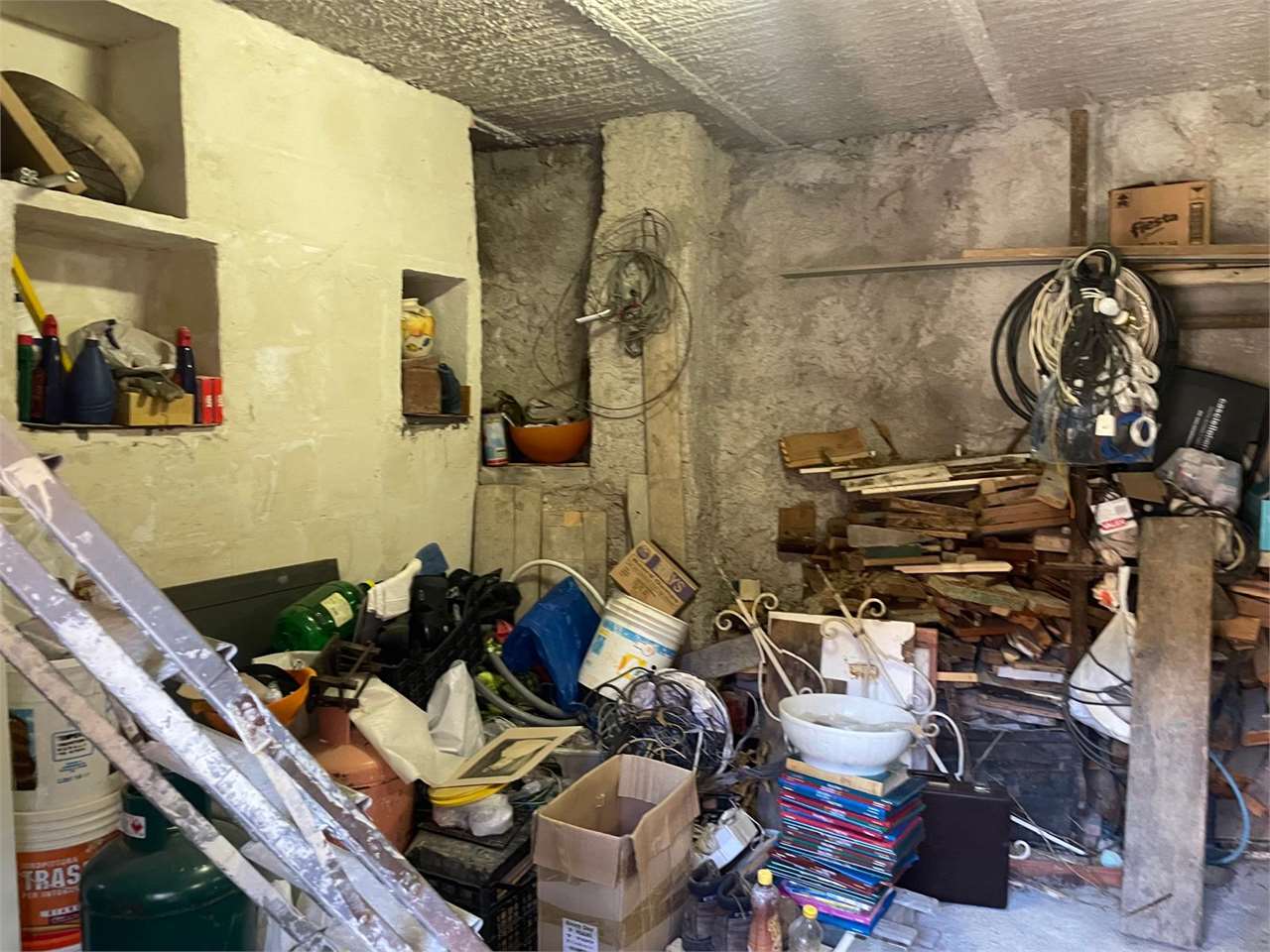Casa indipendente in vendita a Marzanello, Vairano Patenora (CE)