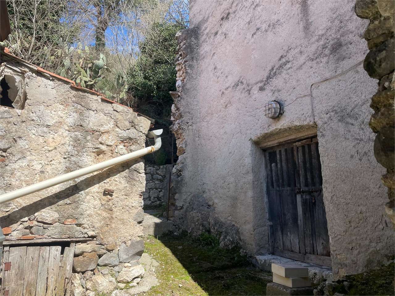 Casa indipendente in vendita a Marzanello, Vairano Patenora (CE)