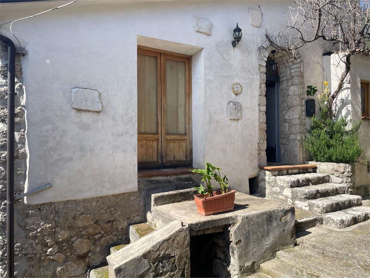 Casa indipendente in vendita a Marzanello, Vairano Patenora (CE)