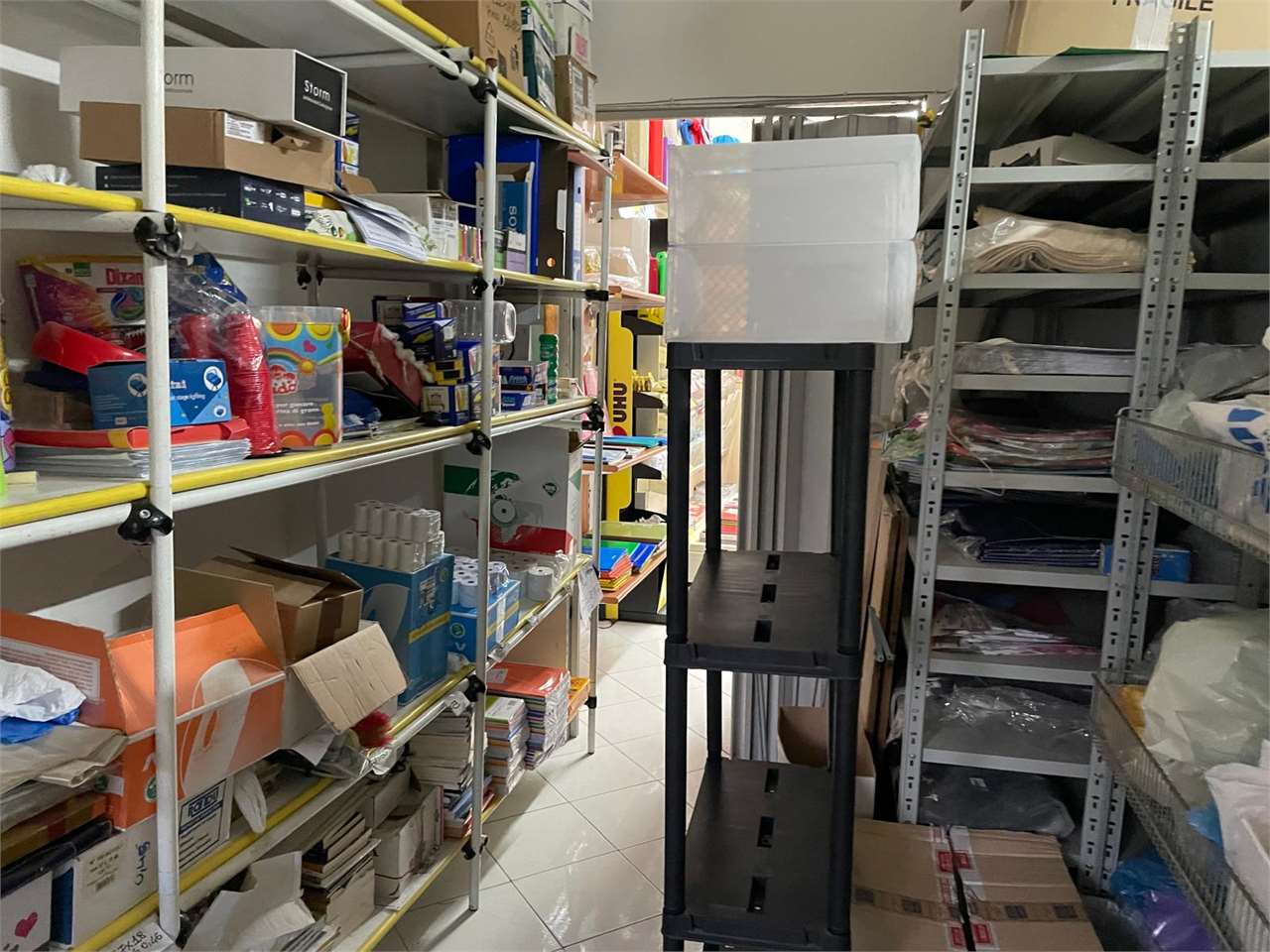 Negozio in vendita a Mondragone (CE)
