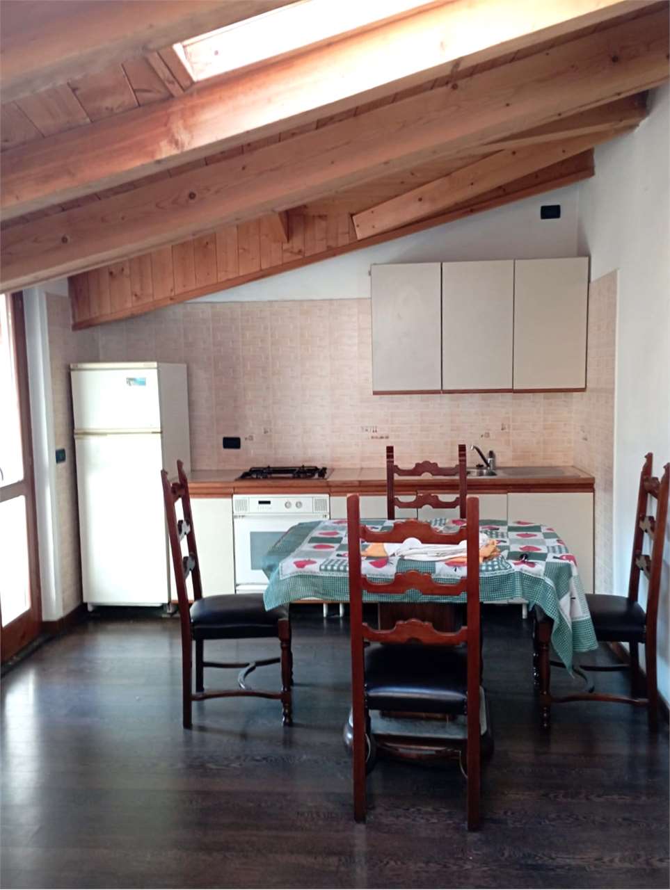 Vendita Quadrilocale Appartamento Barni 541696