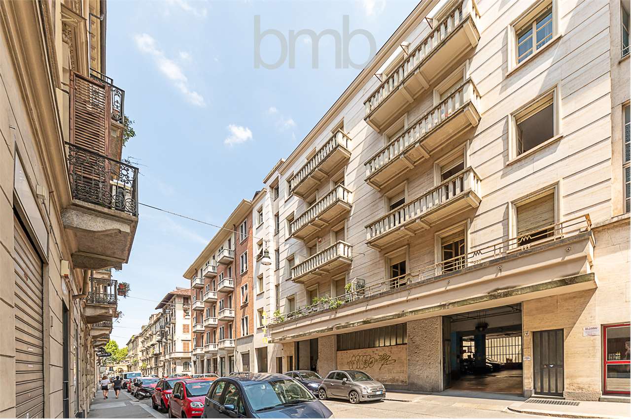 Vendita Quadrilocale Appartamento Torino via Andrea Massena 13 361924