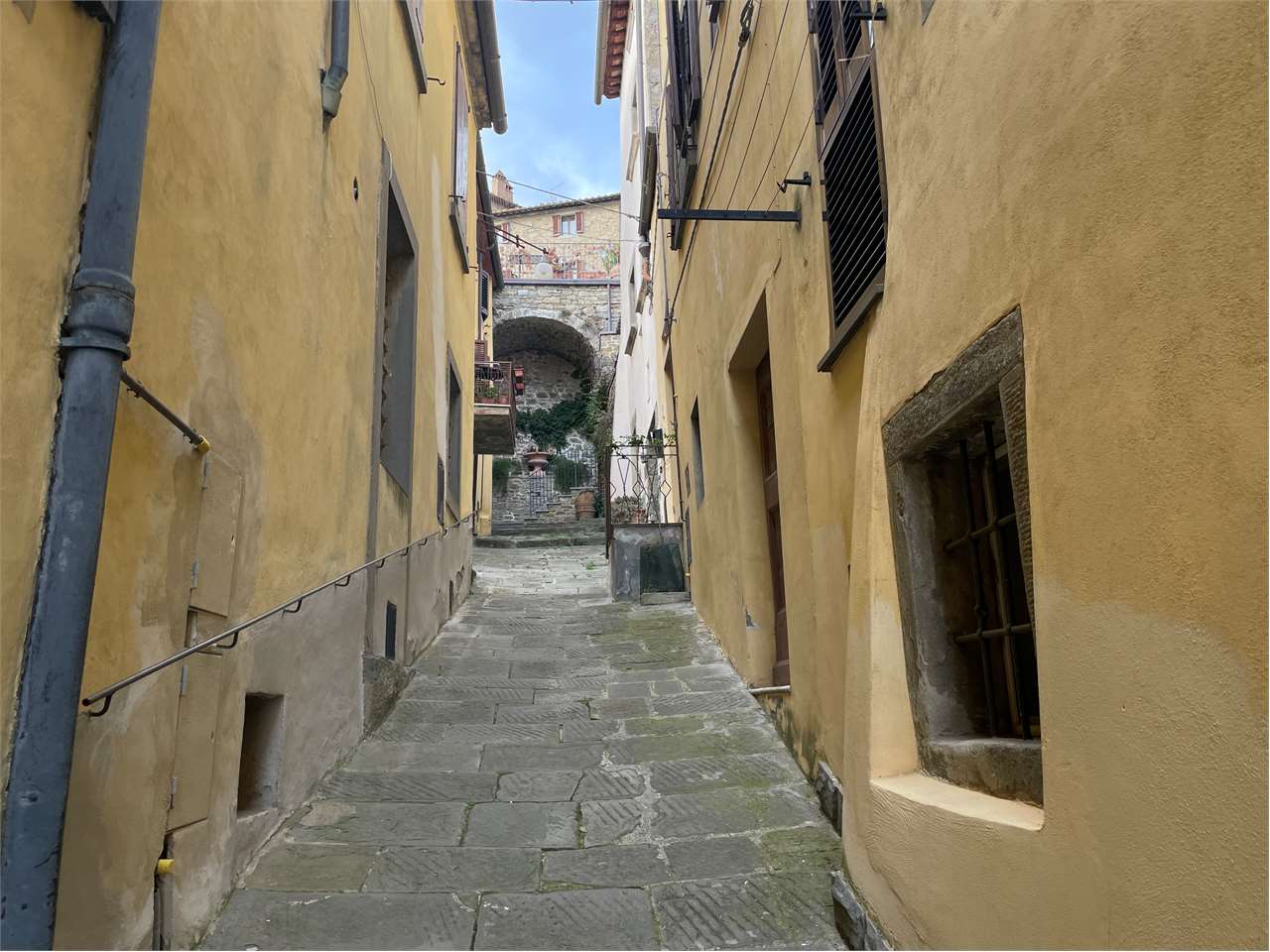 Palazzo/Stabile in vendita a Cortona - foto 4